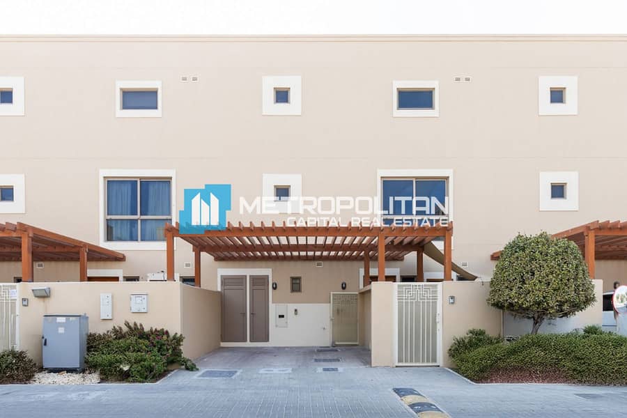 位于阿尔拉哈花园,雅希米那 3 卧室的联排别墅 150000 AED - 11091120 位于阿尔拉哈花园,雅希米那 3 卧室的联排别墅 150000 AED - 11091120