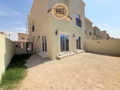 SINGLE ROW 4BED+MAID VILLA AVAILABLE FOR RENT
