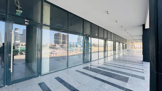 Shop for Rent in Meydan City, Dubai - 8696c316-23a6-4744-bad2-55910b4c67e8. jpg