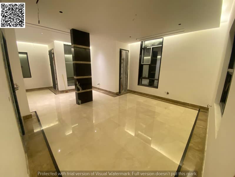 4 WhatsApp Image 2025-03-11 at 11.35. 25 PM. jpg