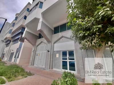 Free AC l Nice Location l Near Town Center