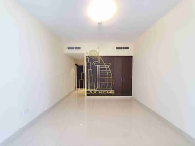 Luxurious Apartment | Ready To Move | Near Metro Station