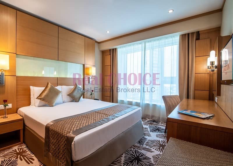 Luxury Furnished 1BR Property|Fully Serviced