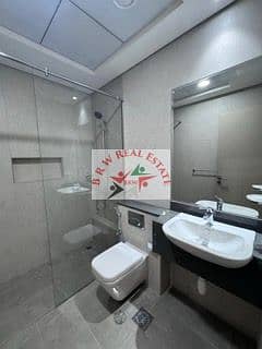 5 IMG_4864 Small. jpeg