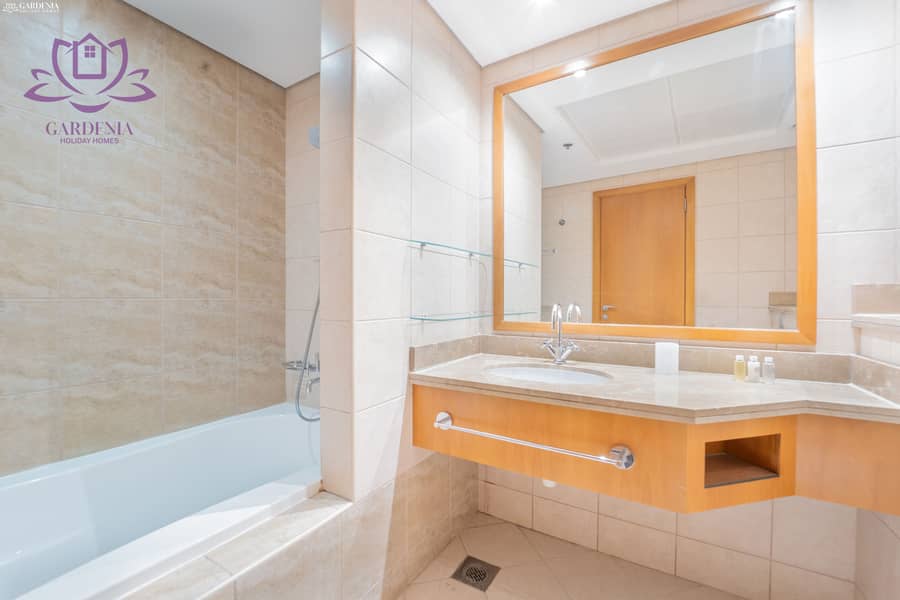 26 bath 2 1. jpg