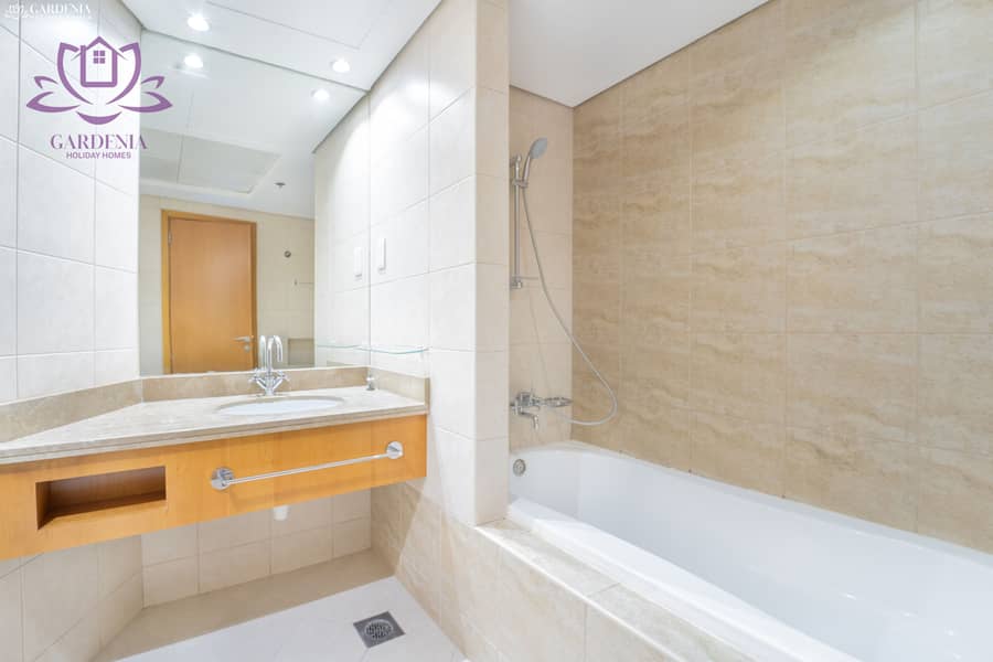 30 Bath 3 1. jpg