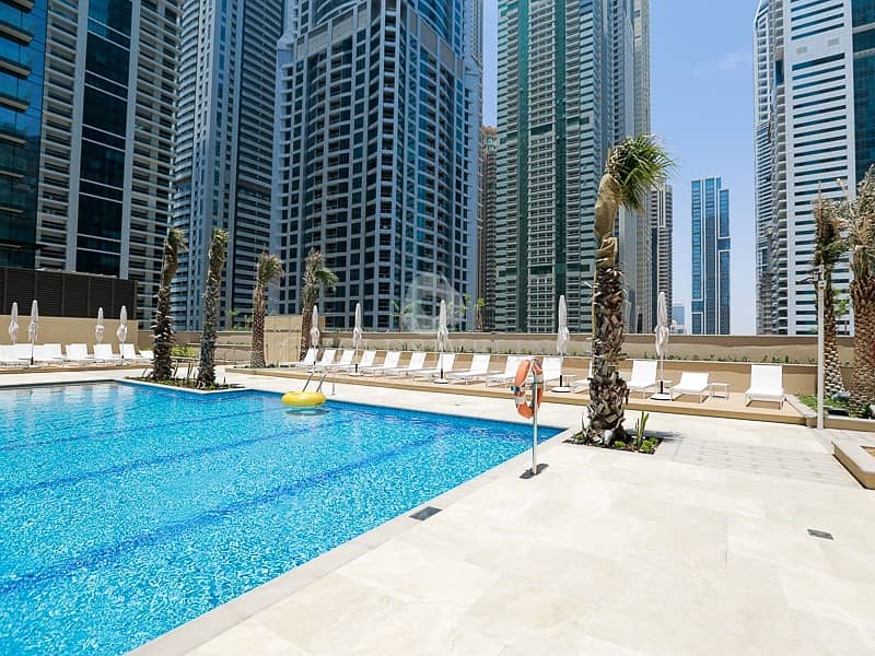 Modern luxury property with Direct Marina Views