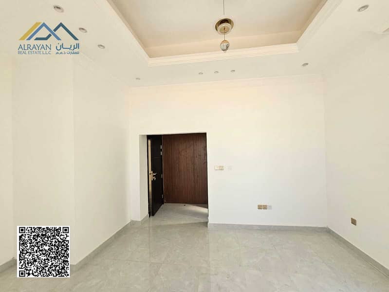 10 5d69ccf4-56bc-4381-8387-958facc4d1bd. jpg