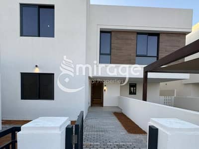 5 Bedroom Villa for Sale in Yas Island, Abu Dhabi - 403a3142-6fed-44e6-9008-8d4f4fecc8b8. png