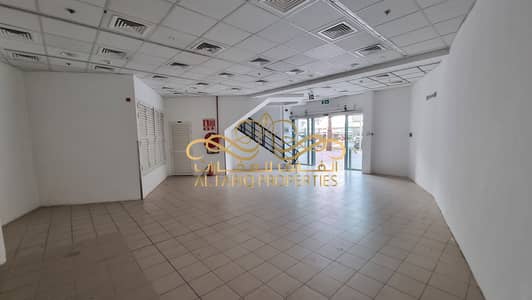 Shop for Rent in Sheikh Zayed Road, Dubai - 20250304_115836. jpg