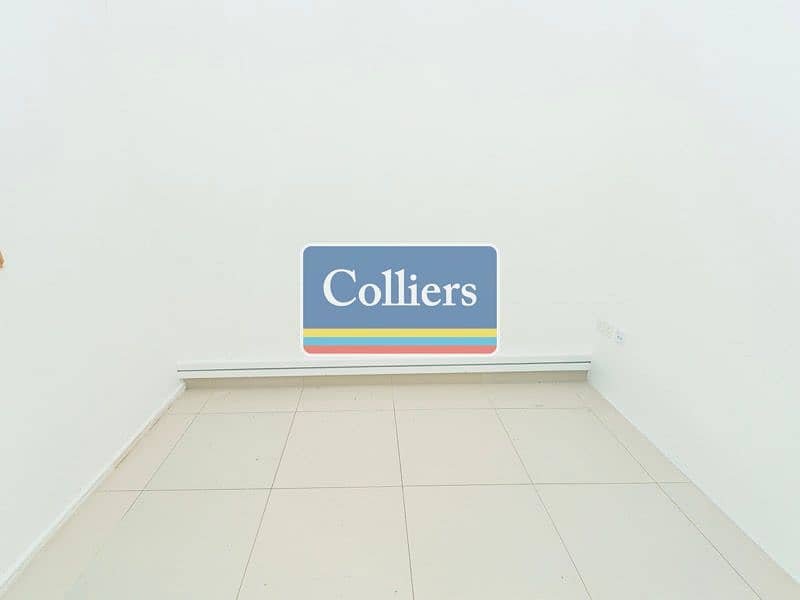 17 22.11. 2024_AE_Colliers_Commercial - Tala Tower 402_-33. jpg