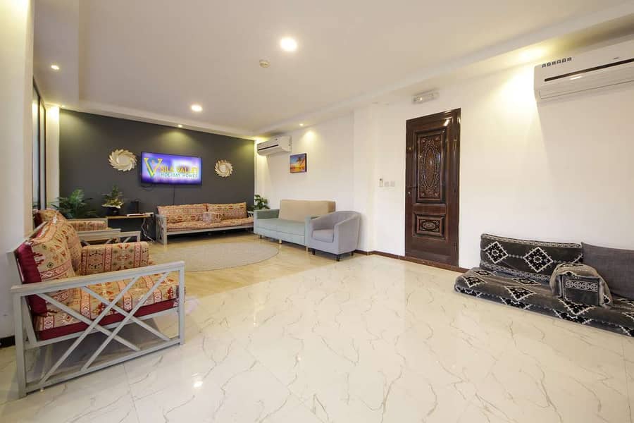 7 Wadi Al Hellow Farm House_Page_05. jpg
