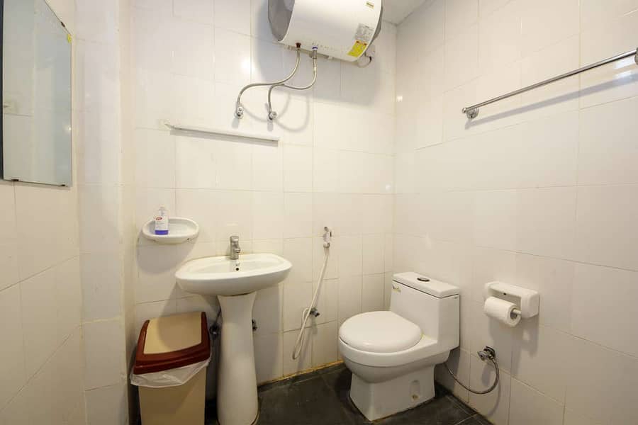 9 Wadi Al Hellow Farm House_Page_08. jpg