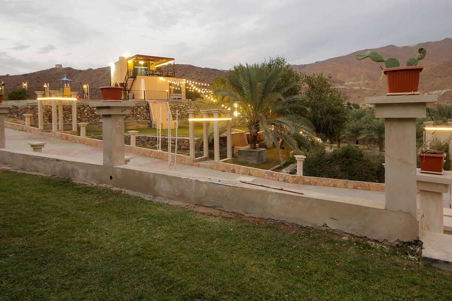 29 Wadi Al Hellow Farm House_Page_50. jpg