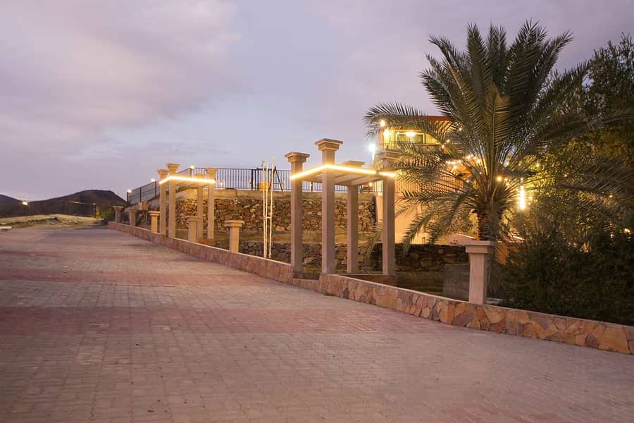 33 Wadi Al Hellow Farm House_Page_58. jpg
