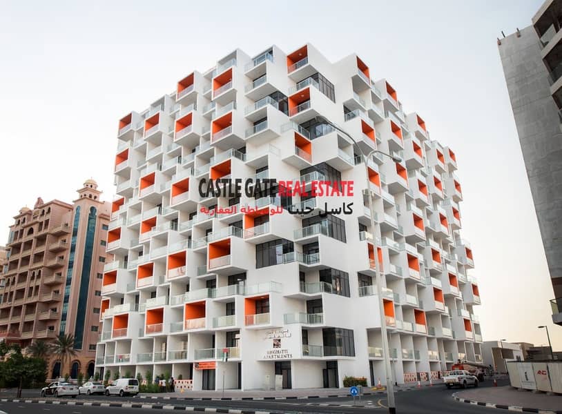 Large Fully Furnished Studio Large Fully Furnished Studio