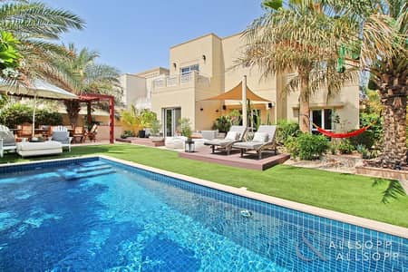 Lake View | Fully Upgraded | 5 Bedrooms Lake View | Fully Upgraded | 5 Bedrooms