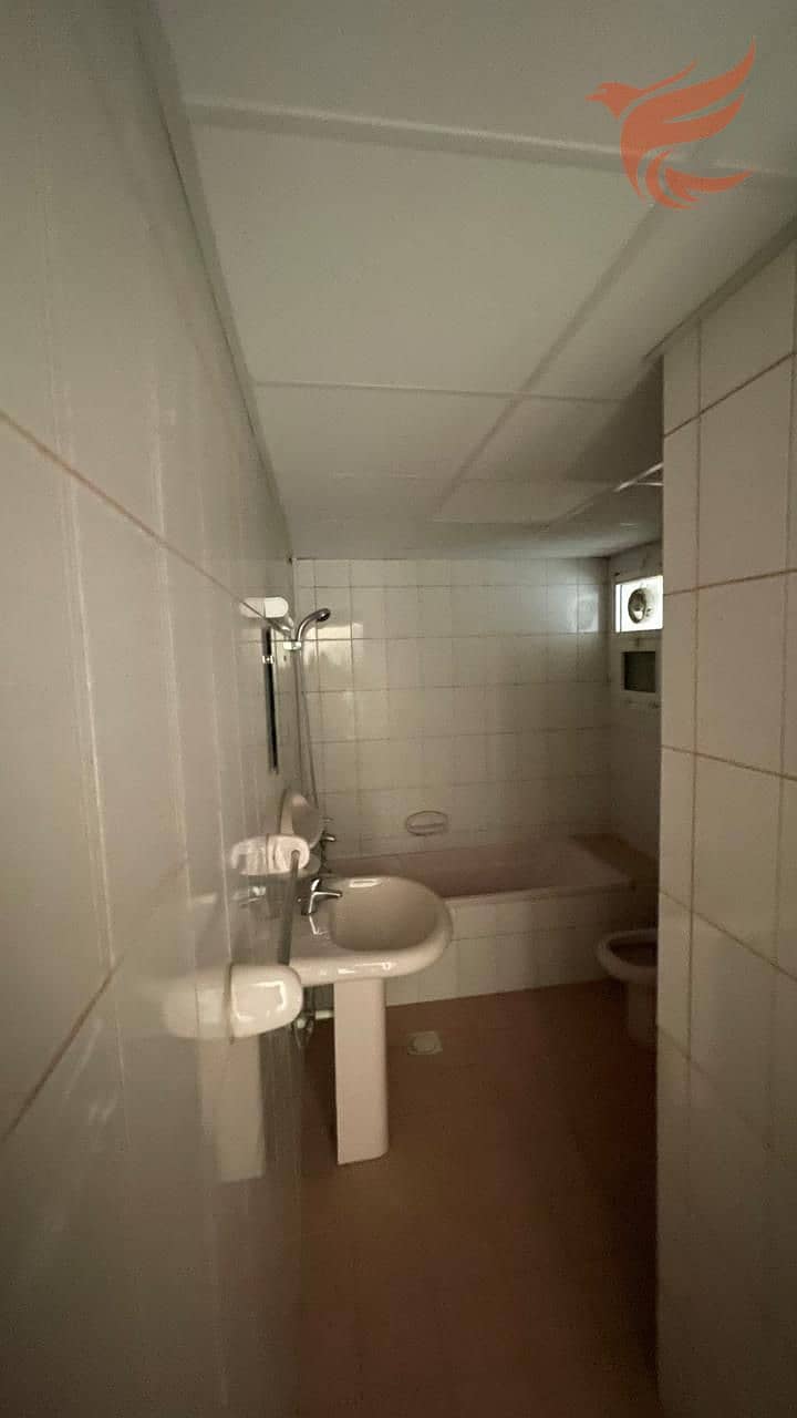4 WhatsApp Image 2025-03-05 at 12.46. 24 PM (5). jpeg