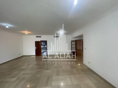 3 Bedroom Flat for Rent in Al Khalidiyah, Abu Dhabi - WhatsApp Image 2025-03-13 at 9.45. 50 AM (1). jpeg