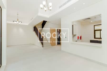 4 Bedroom Townhouse for Rent in Dubai Sports City, Dubai - Modern Townhouse | Family Area | Vacant