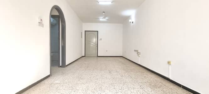 Studio for Rent in Bur Dubai, Dubai - 20231002_151035. jpg