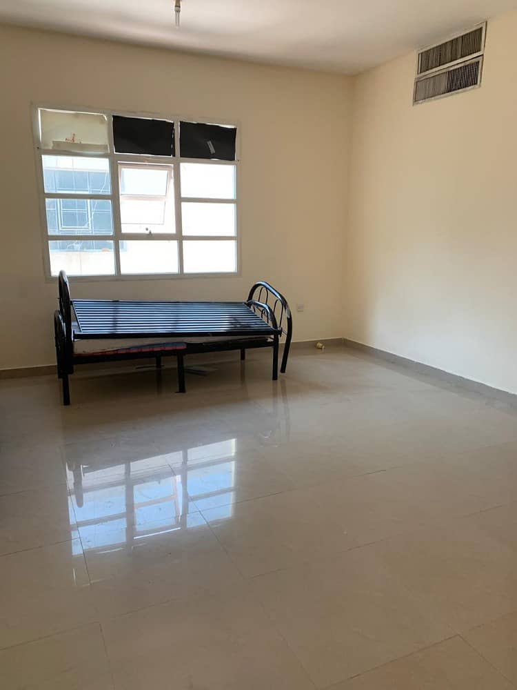 STUDIO FOR RENT 24000 YEARLY IN MBZ CITY Z25