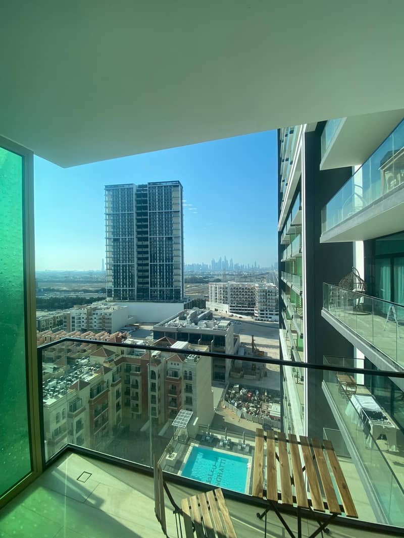 12 Balcony. jpeg