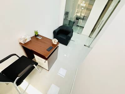 Office for Rent in Deira, Dubai - 2e75650c-9bb5-44a8-b30a-955e920a4b4f. jpg