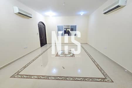 4 Bedroom Villa for Rent in Khalifa City, Abu Dhabi - Luxurious Villa with Private Entrance/Khalifa City