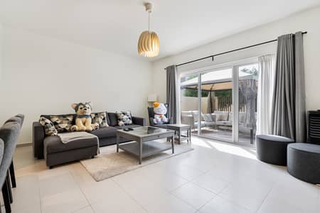 فیلا 2 غرفة نوم للايجار في دبي الجنوب، دبي - Living Room (4). jpeg