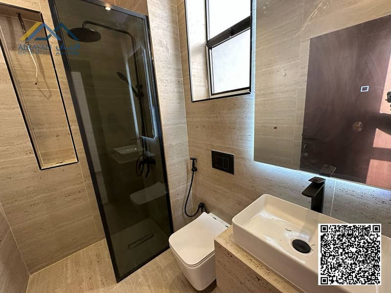 11 3fd61cb5-c442-4c4e-bf92-94daa73e039c. jpg