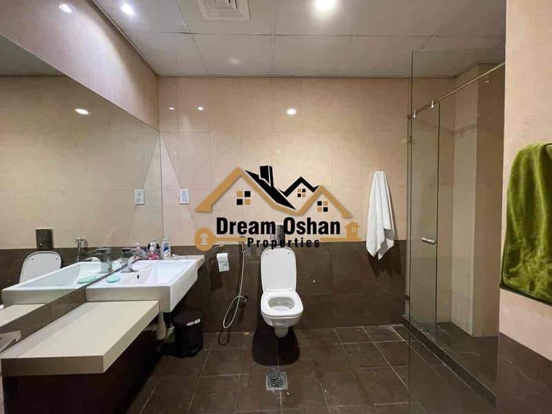 12 2dc26e3b-29ba-4c51-8aef-891eae8b5900. jpg