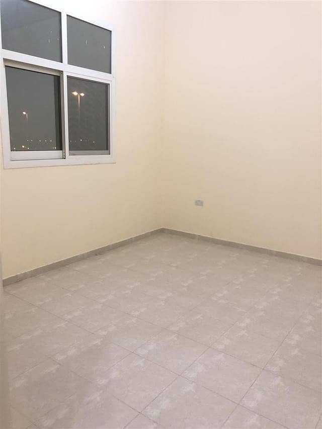 شقة في مدينة محمد بن زايد 2 غرف 57000 درهم - 4143199