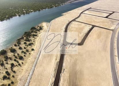 Plot for Sale in Yas Island, Abu Dhabi - 65ca07f1b4d366001505bead_65b8ae9b3af43cf735dac56c_64e8660a9c39fd66b71c2de3_64a272e5d30ab9a0517dc6f8_West_Yas_Plot_Carous. jpg
