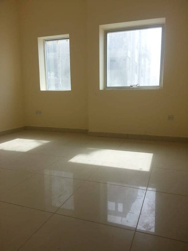 1bedroom Flat available For Rent (42) k In Shabiya 09 Close To Saffer Mall