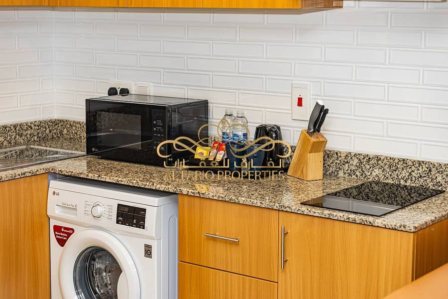3 Kitchen. jpg