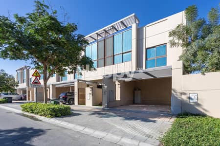 4 Bedroom Townhouse for Rent in Meydan City, Dubai - End Unit | Brand New | Terrace Area