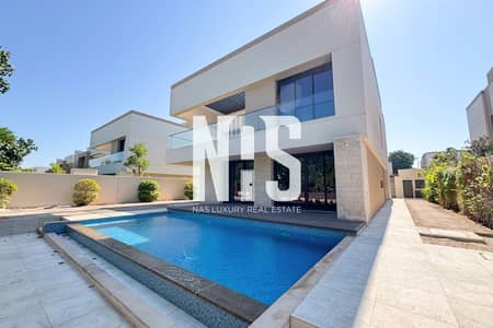 5 Bedroom Villa for Sale in Saadiyat Island, Abu Dhabi - Elegant 5BR Villa with Private Pool