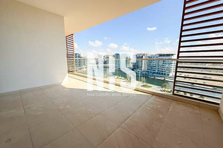Luxurious Waterfront Haven/Your Dream Home Awaits