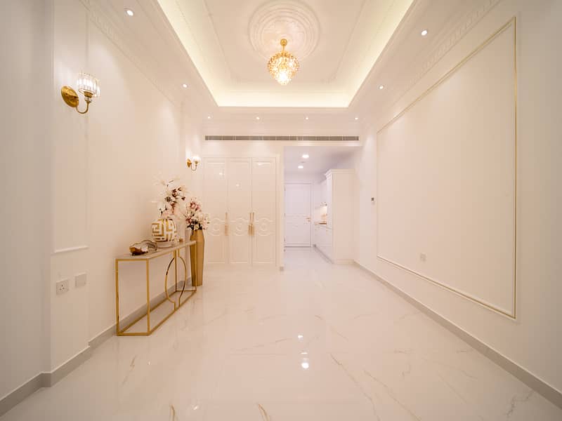 14 Living Room 7. jpg