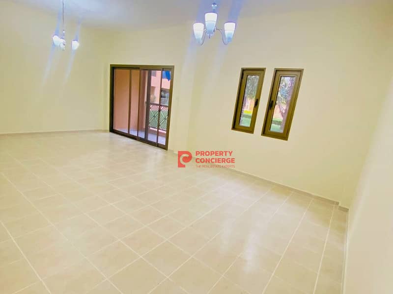 Spacious I Green Community I Close to Park Spacious I Green Community I Close to Park