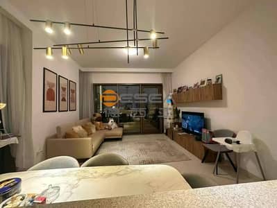Vacant | Community View | Fully Furnished