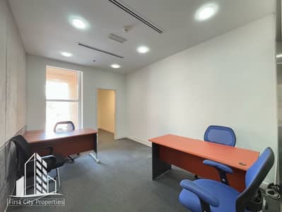 مکتب  للايجار في الحصن، أبوظبي - IMG-20250221-WA0014. jpg