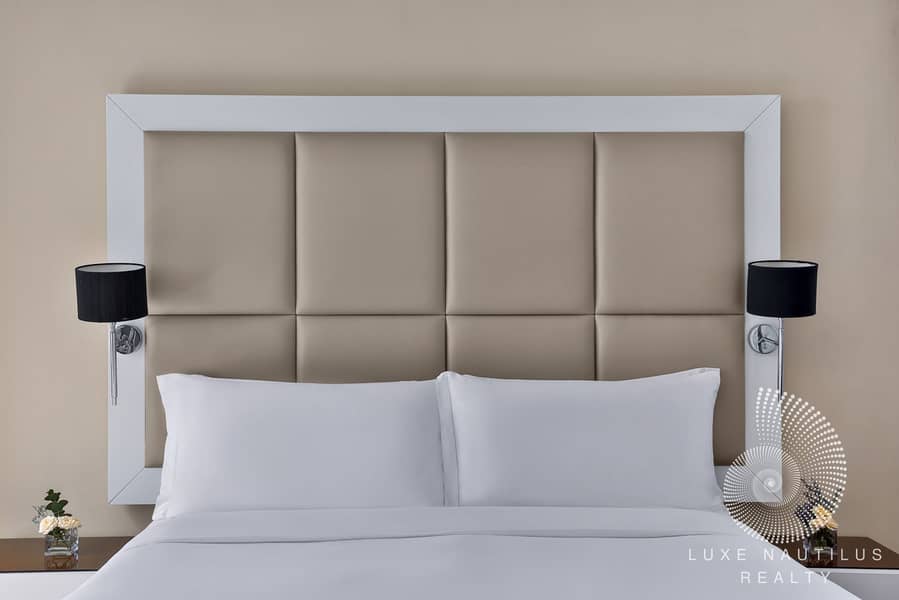 4 Deluxe One Bedroom Sea View Apartment_MasterBedroom 1. jpg