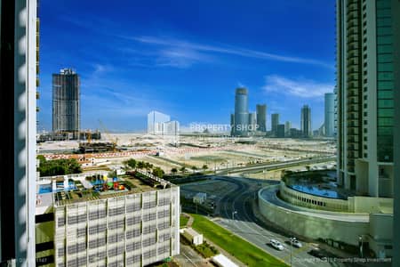 1 Bedroom Apartment for Sale in Al Reem Island, Abu Dhabi - 1-bedroom-apartment-al-reem-island-marina-square-tala-tower-view-fr-living area. JPG