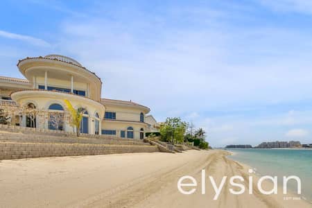 5 Bedroom Villa for Sale in Palm Jumeirah, Dubai - Wider Water | Atlantis Facing | Riviera Layout