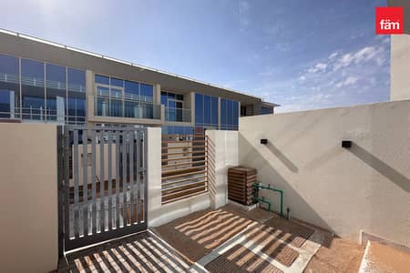 1 Bedroom Villa for Rent in Dubailand, Dubai - 1 Bedroom Townhouse with store room | Brand New