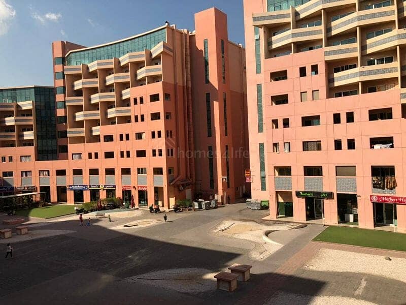 Pink Building | Closed Kitchen | Balcony Pink Building | Closed Kitchen | Balcony