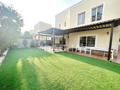 3 Bedroom Villa for Rent in The Lakes, Dubai - Exclusive | Close to Pool | Upgraded