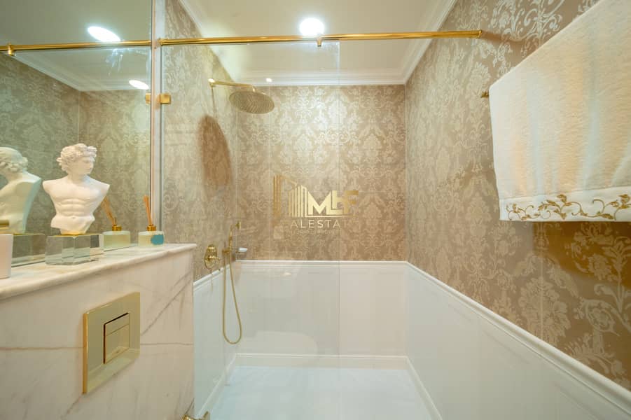 6 bathroom 3. jpg